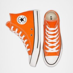 NWOT Chuck Taylor All Star UNISEX